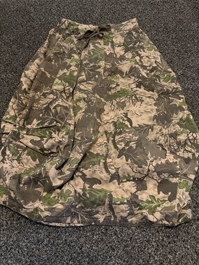 Womens new easel skirt size small